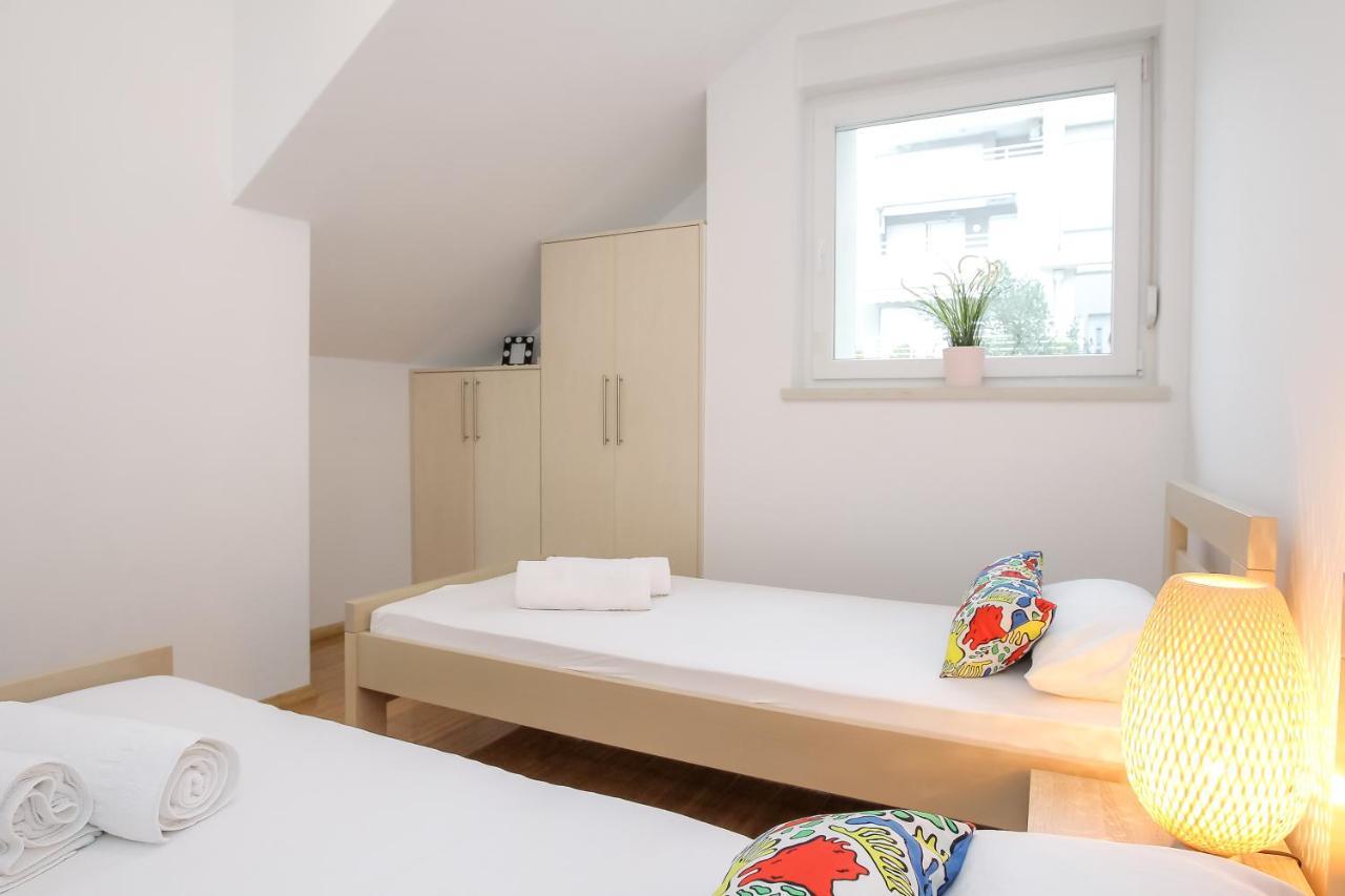 Apartments Tomana Novalja Kamer foto