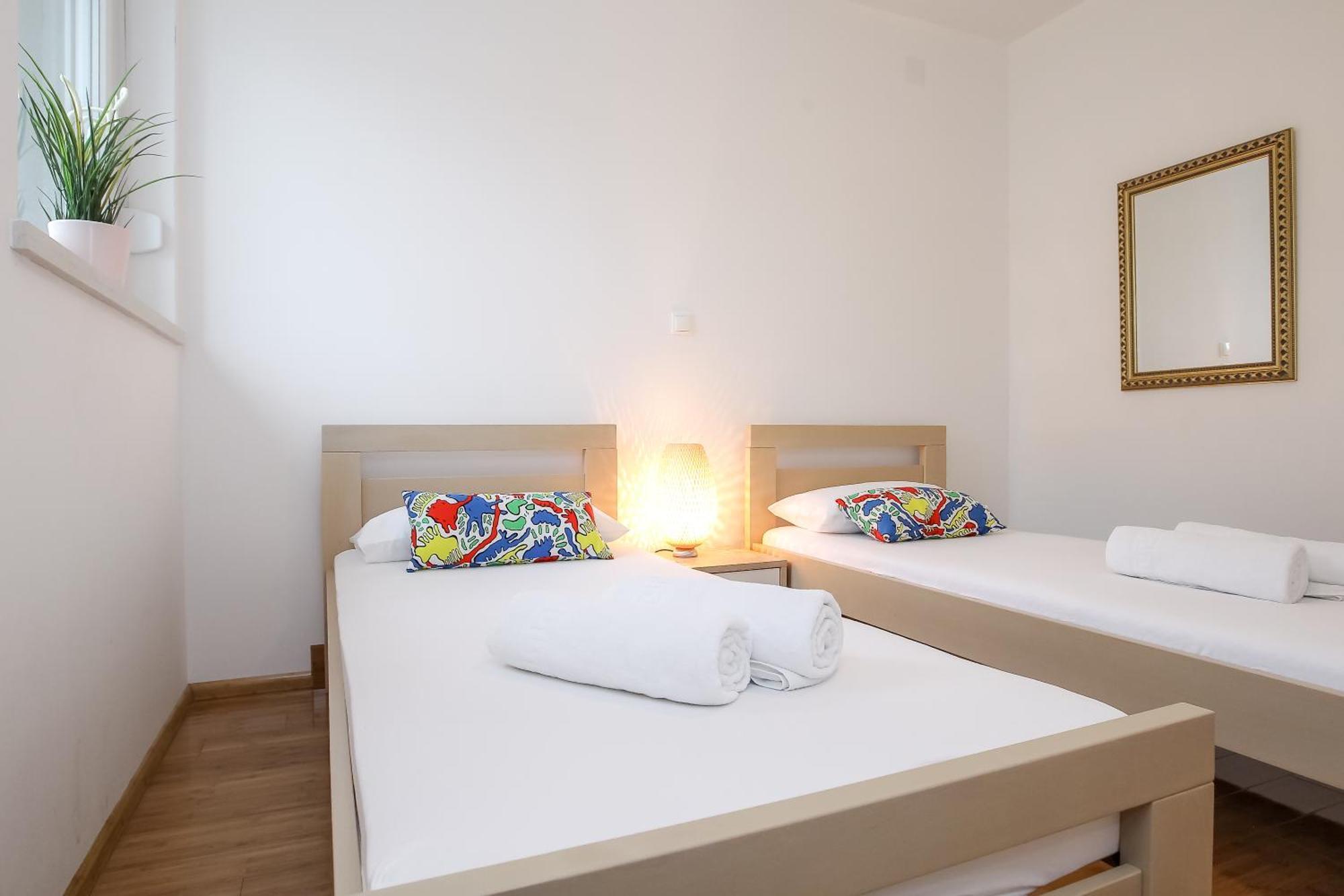 Apartments Tomana Novalja Kamer foto